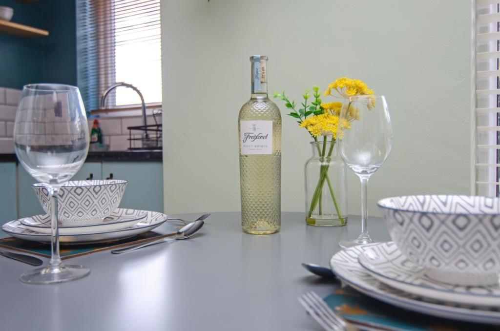 Cosy Lichfield Apartment Esterno foto